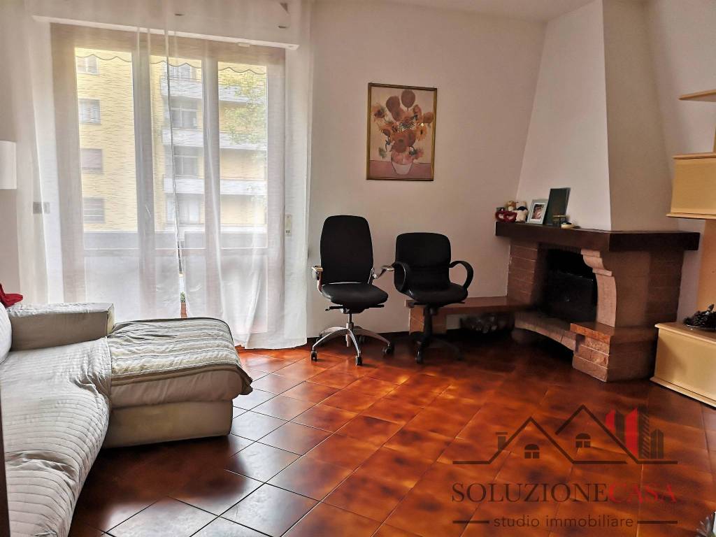 appartamento in vendita a Prato in zona Santa Lucia