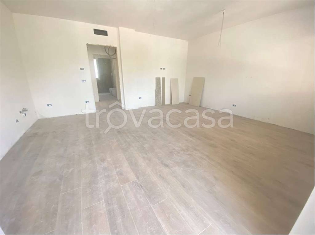 appartamento in vendita a Prato in zona Viaccia