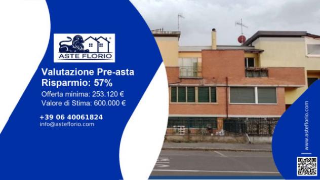 casa indipendente in vendita a Prato