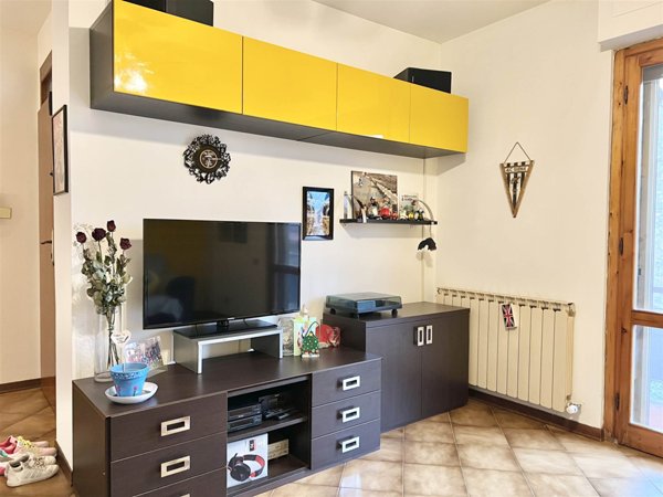 appartamento in vendita a Prato in zona Castelnuovo