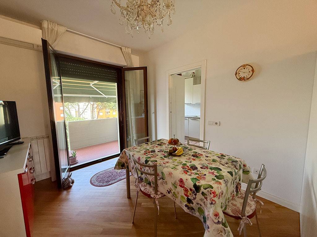 appartamento in vendita a Prato in zona Casale