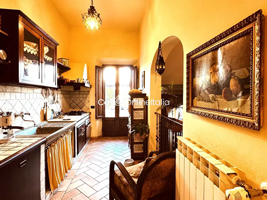 casa indipendente in vendita a Prato