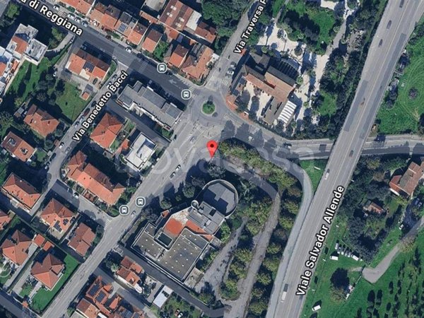 capannone in vendita a Prato in zona Tobbiana