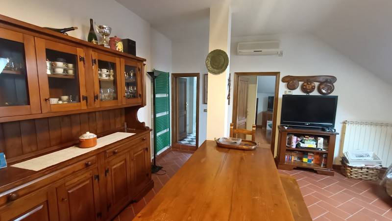appartamento in vendita a Prato in zona Galciana