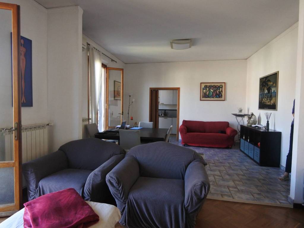 appartamento in vendita a Prato in zona Narnali