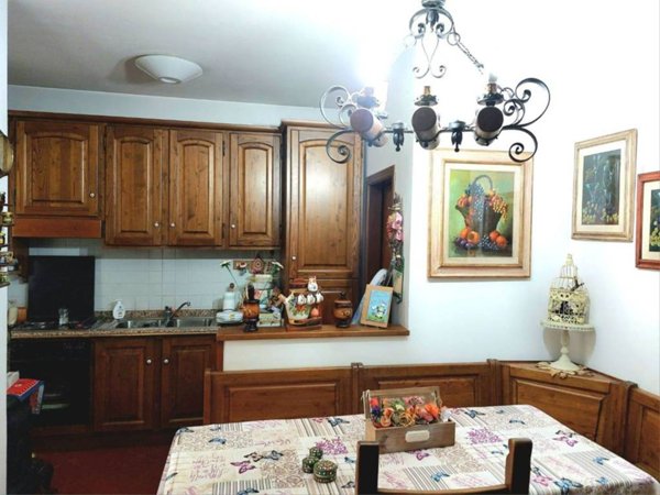 casa indipendente in vendita a Prato in zona Galciana