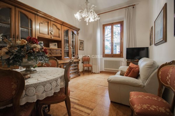 casa indipendente in vendita a Prato in zona Grignano