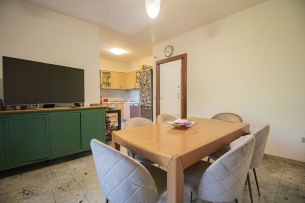 casa indipendente in vendita a Prato in zona Viaccia