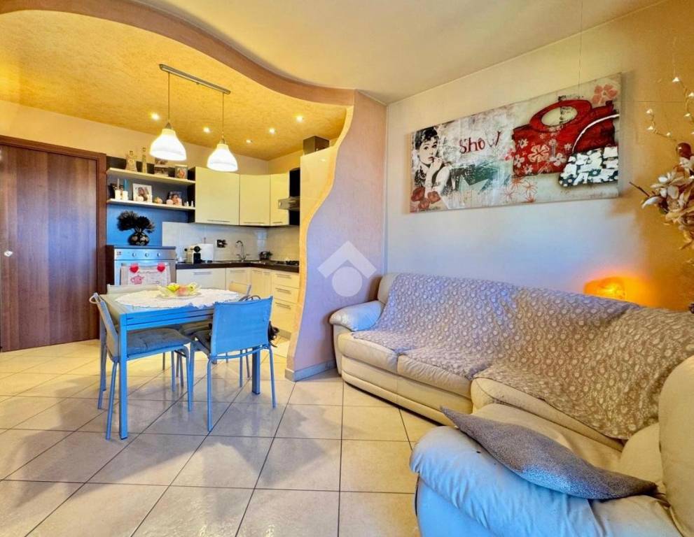 appartamento in vendita a Prato in zona Galciana