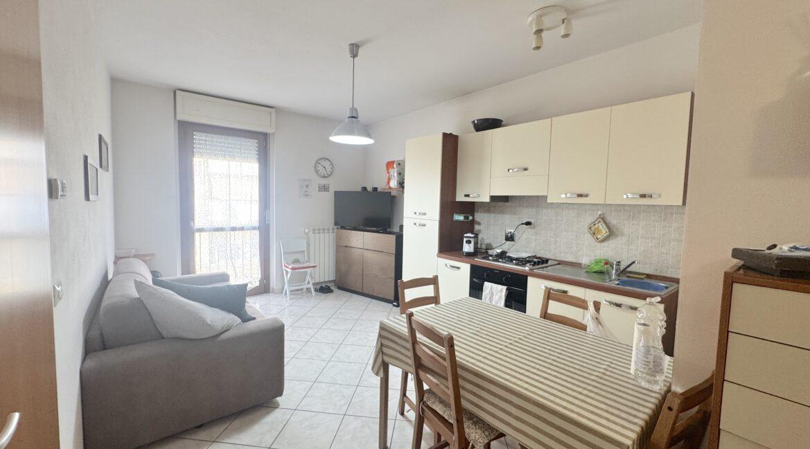 appartamento in vendita a Prato in zona Grignano