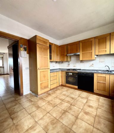 appartamento in vendita a Prato in zona Galceti