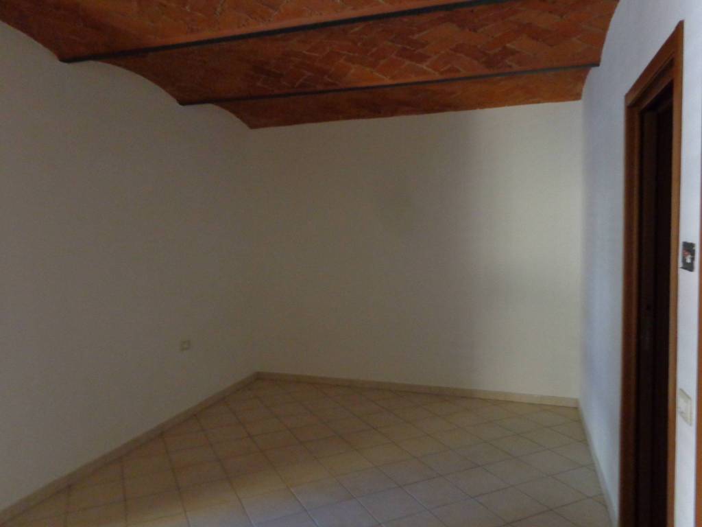appartamento in vendita a Prato in zona Iolo