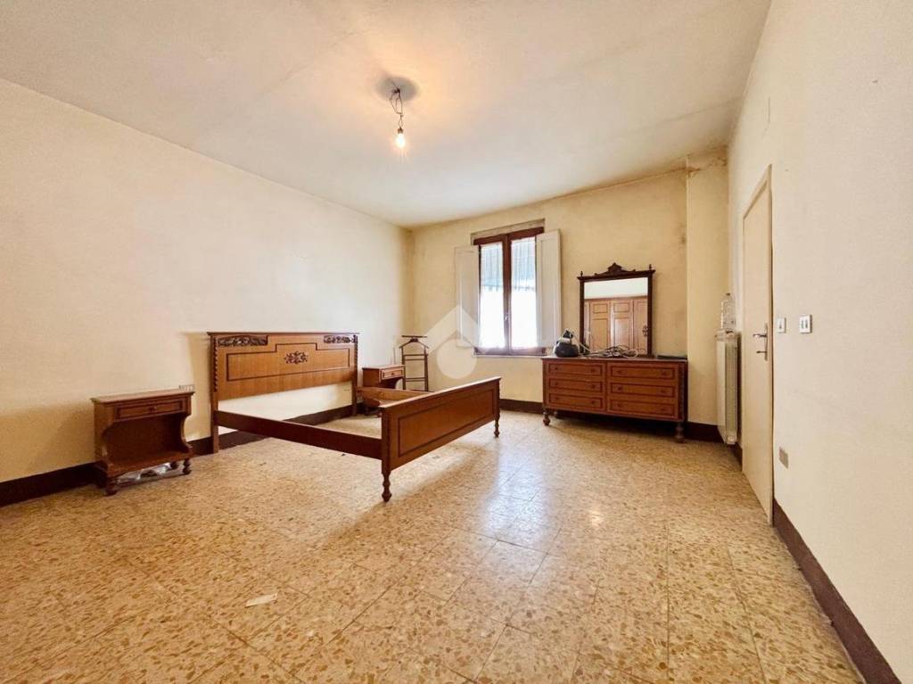 casa indipendente in vendita a Prato in zona Casale