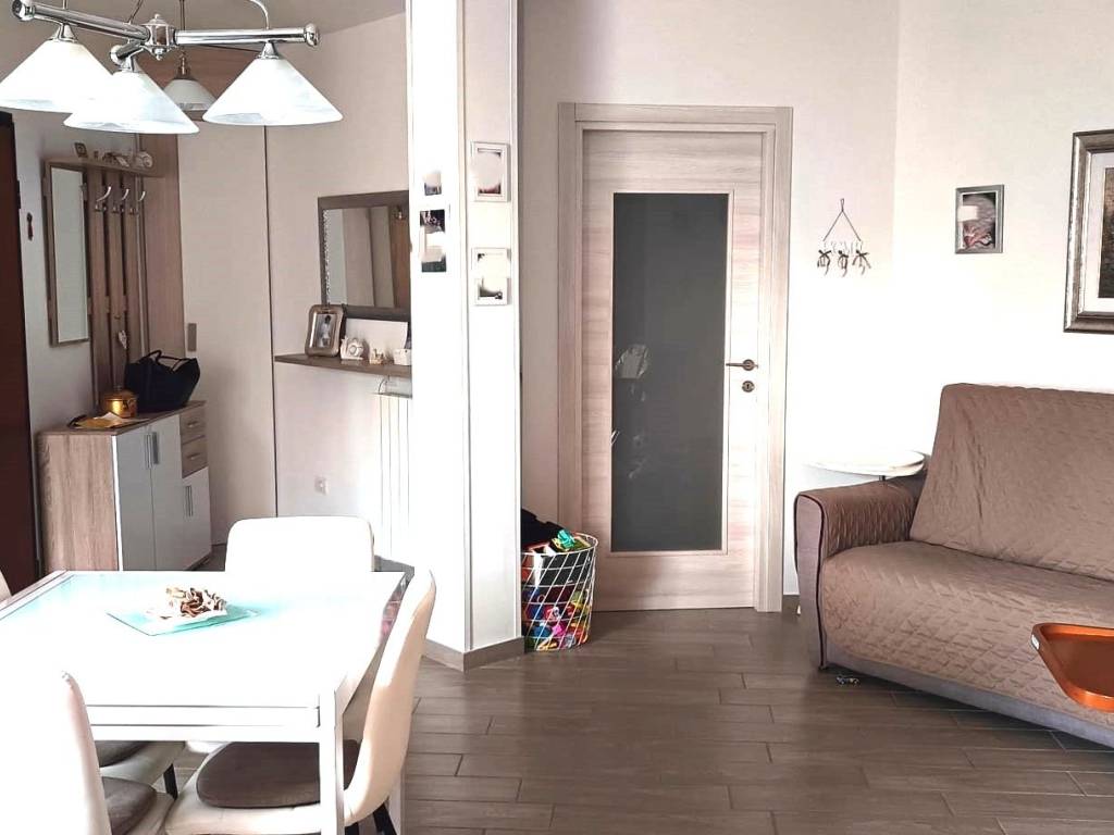 appartamento in vendita a Prato in zona Viaccia