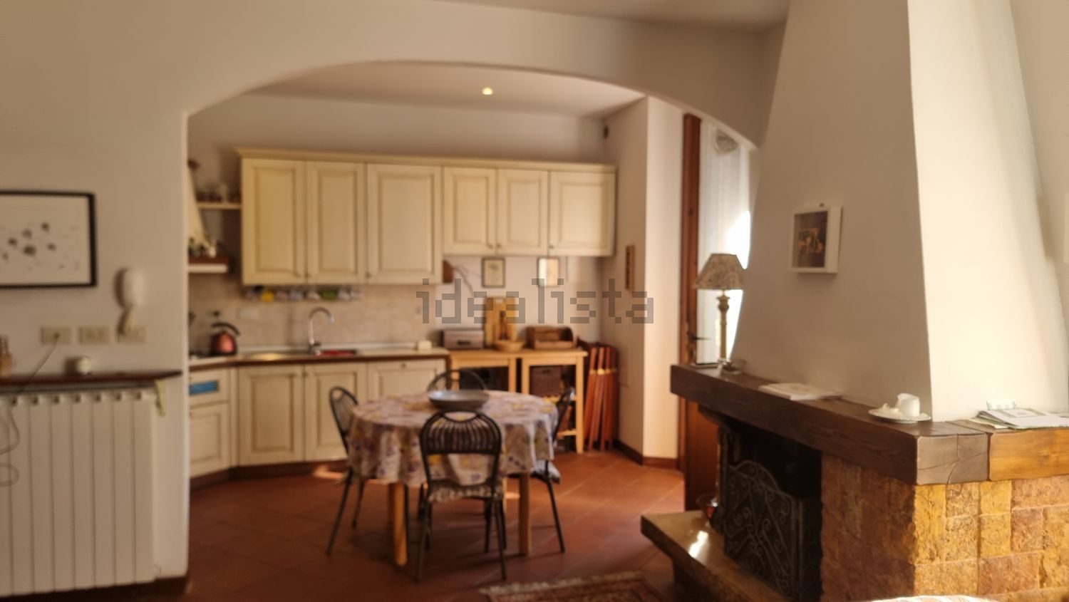 casa indipendente in vendita a Prato in zona Grignano