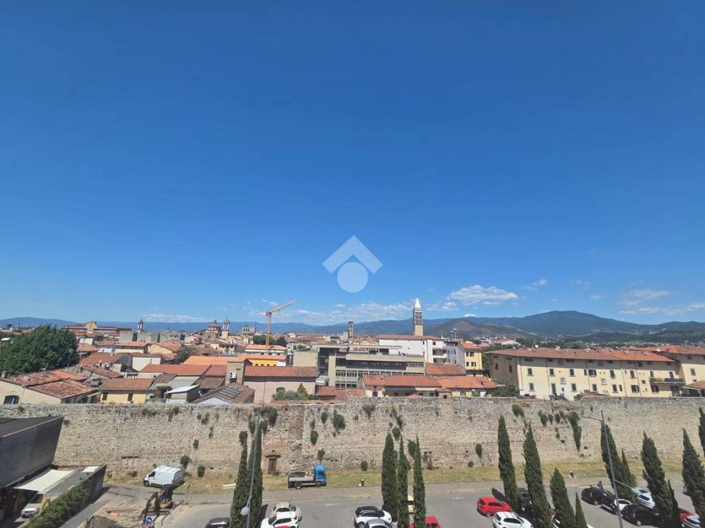 appartamento in vendita a Prato