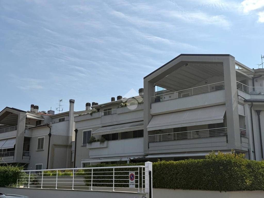 appartamento in vendita a Prato in zona Coiano