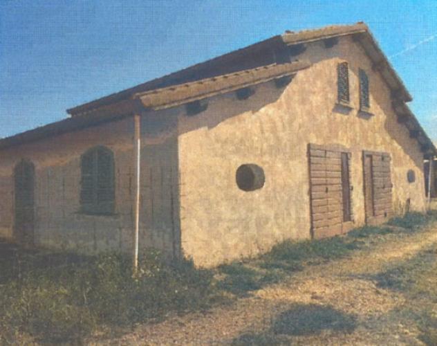 ufficio in vendita a Prato in zona Sant'Ippolito