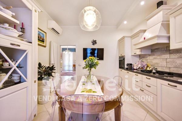 appartamento in vendita a Prato in zona Viaccia