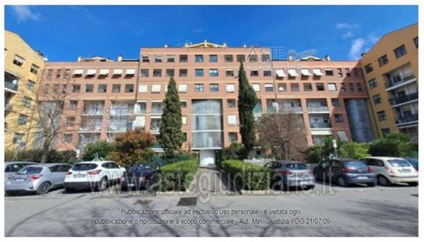 appartamento in vendita a Prato in zona Purgatorio