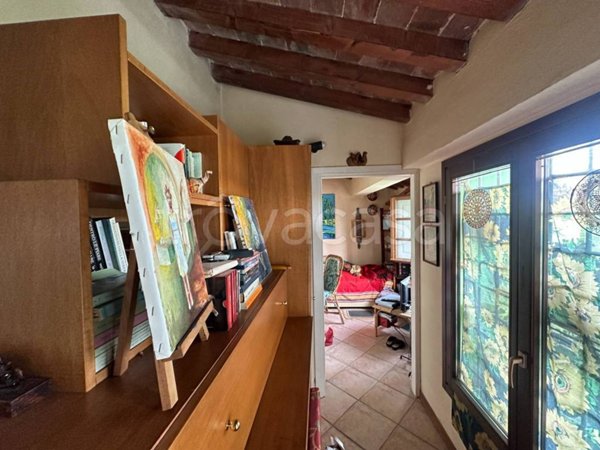 casa indipendente in vendita a Prato in zona Galciana
