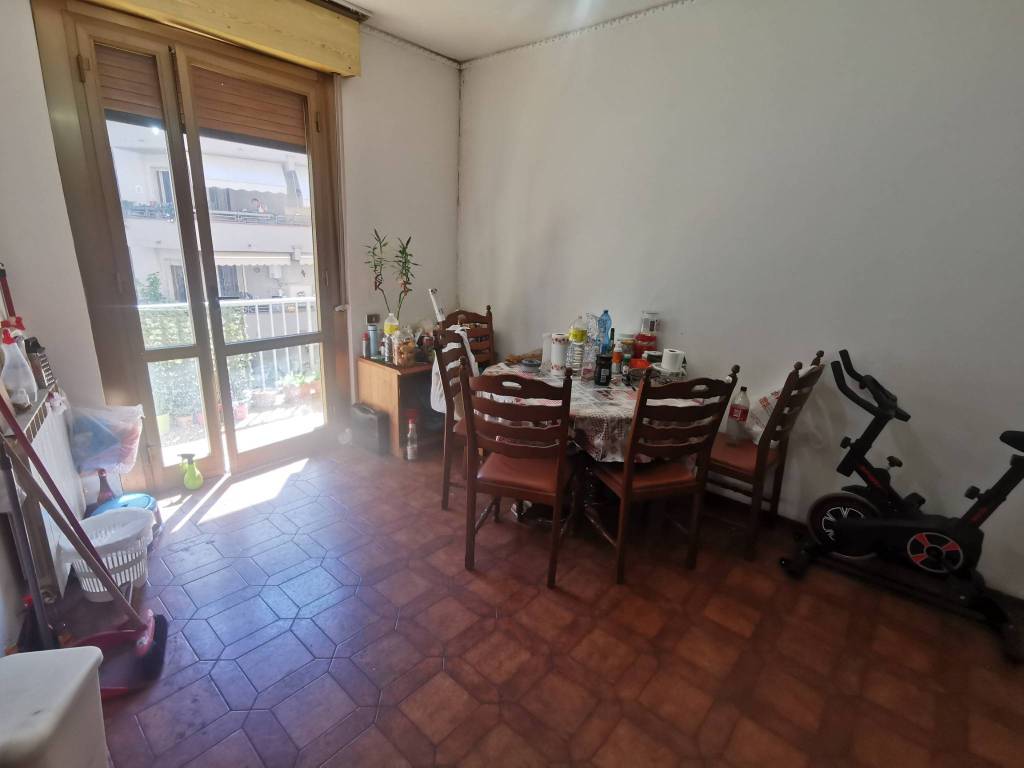 appartamento in vendita a Prato in zona Maliseti