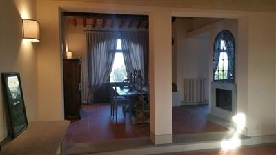 casa indipendente in vendita a Prato in zona Casale