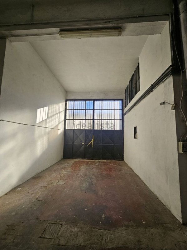 ufficio in vendita a Prato