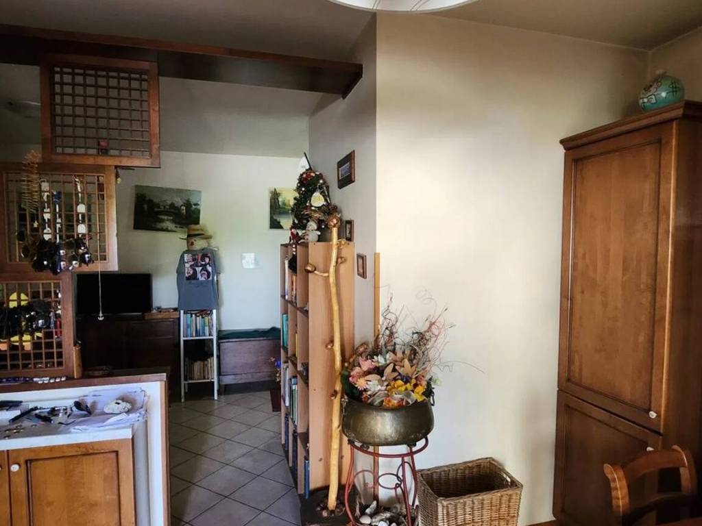 appartamento in vendita a Prato in zona Maliseti