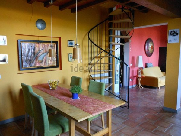 appartamento in vendita a Prato in zona Iolo