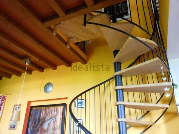 appartamento in vendita a Prato in zona Iolo