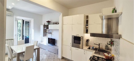 appartamento in vendita a Prato in zona La Macine