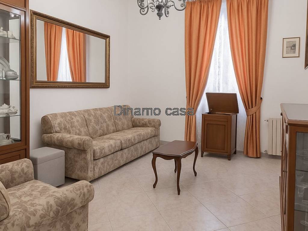 appartamento in vendita a Prato in zona Fontanelle