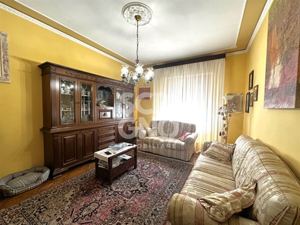 casa indipendente in vendita a Prato in zona Narnali