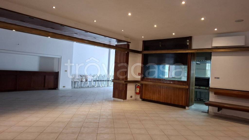 negozio in vendita a Prato