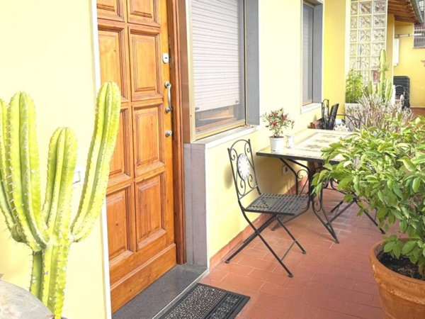 casa indipendente in vendita a Prato in zona La Querce