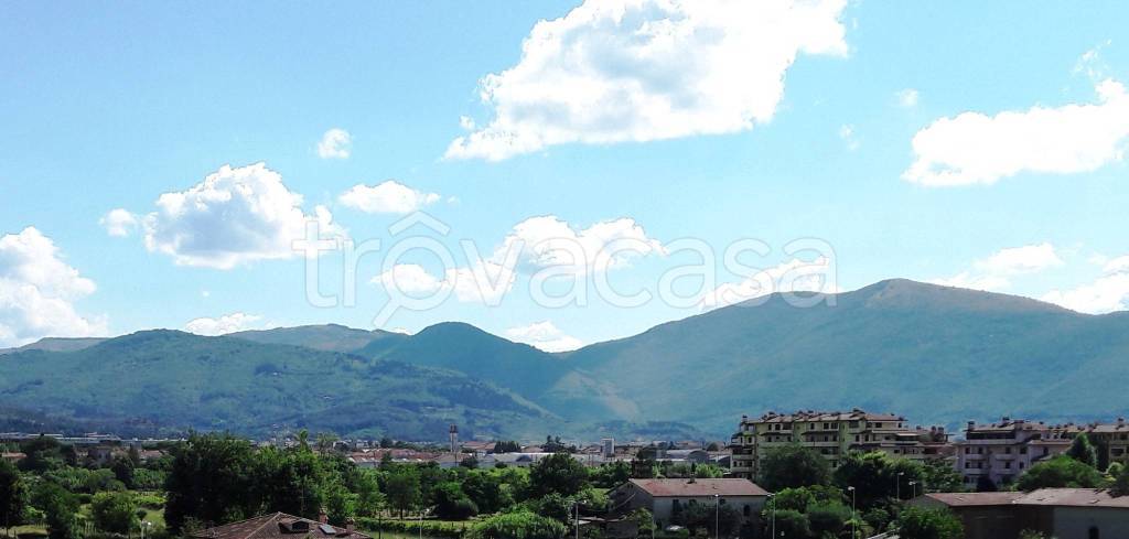 appartamento in vendita a Prato in zona Galciana