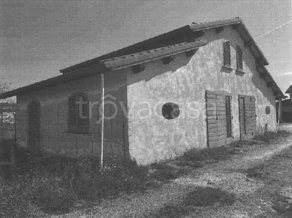 appartamento in vendita a Prato in zona Sant'Ippolito