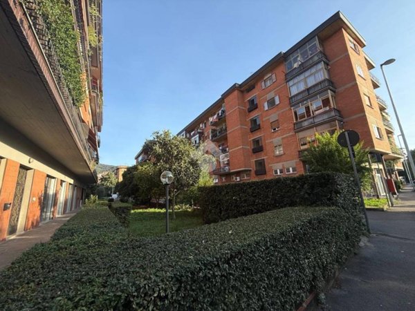 appartamento in vendita a Prato in zona Coiano