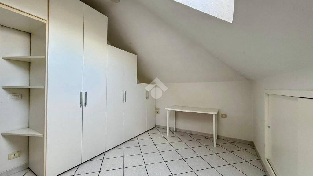 appartamento in vendita a Prato in zona Galciana
