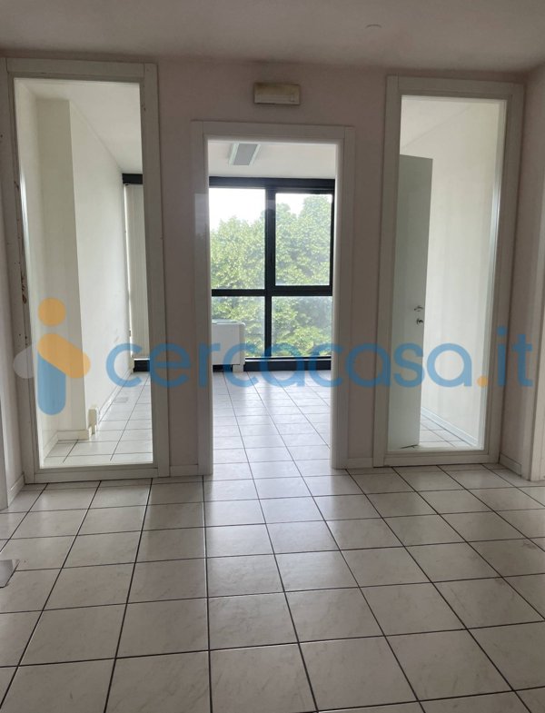 ufficio in vendita a Prato