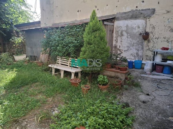 casa indipendente in vendita a Prato in zona Galciana