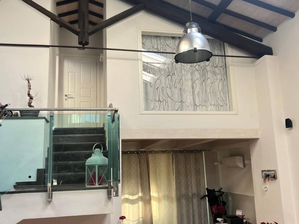 appartamento in vendita a Prato in zona Galciana