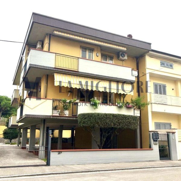 appartamento in vendita a Prato in zona Galciana