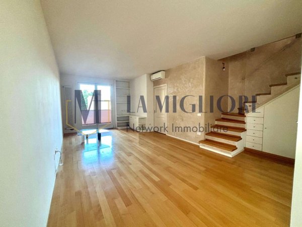 appartamento in vendita a Prato in zona Vergaio