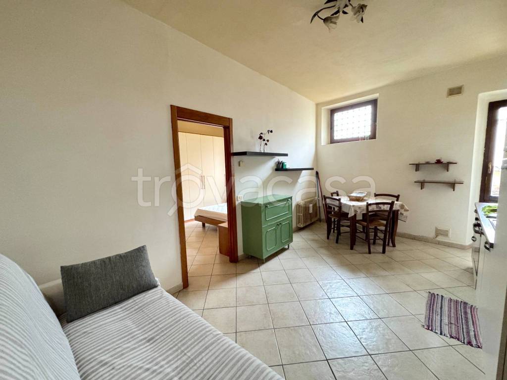 appartamento in vendita a Prato in zona Vergaio