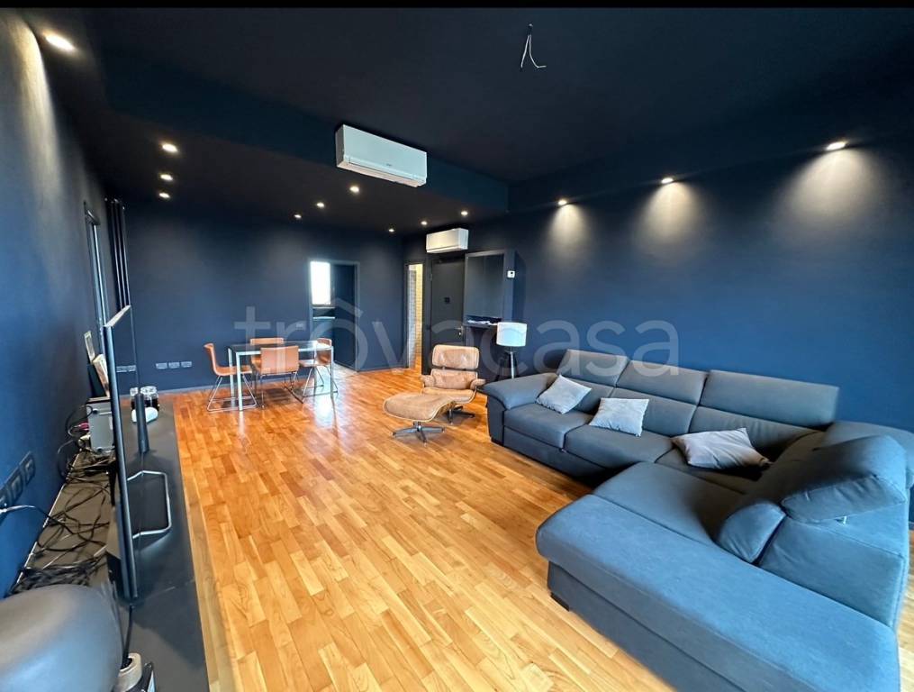 appartamento in vendita a Prato in zona Cafaggio