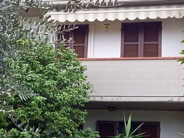 casa indipendente in vendita a Prato in zona Galciana