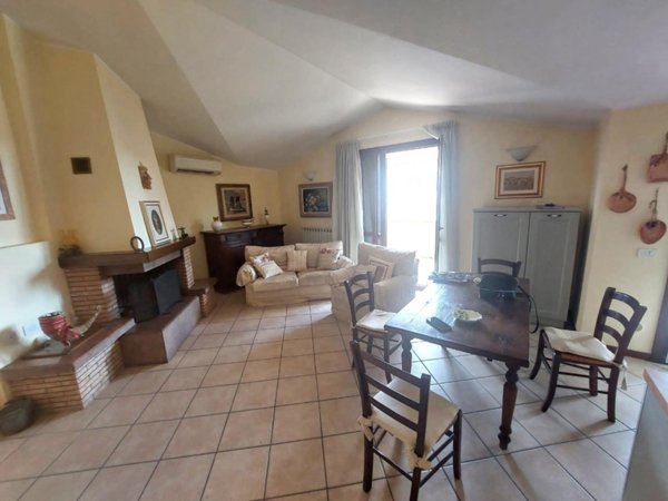 appartamento in vendita a Prato in zona Maliseti