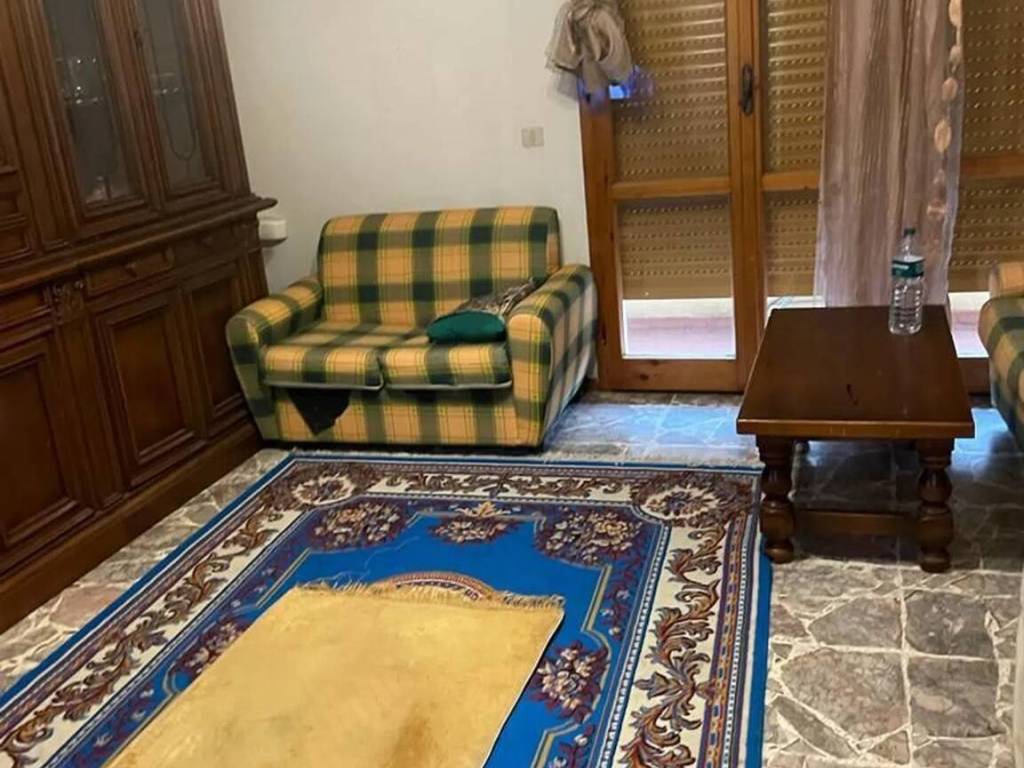 appartamento in vendita a Prato in zona Le Badie